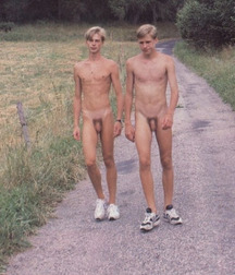Nudes 21^^ 5d03fdd2a3e4d.jpg