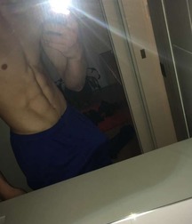 Hot Boys 67^^ 5d110fe3a3d60.jpg