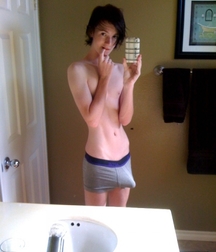 Hot Boys 81^^ 5d486c0c8f612.jpg