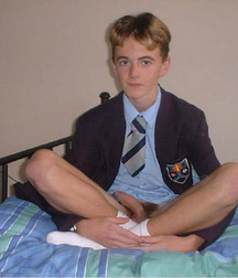Hot Boys 83^^ 5d49bda3339aa.jpg