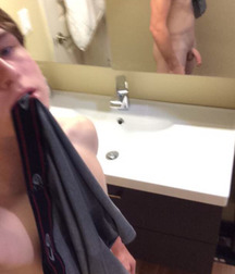 Hot Boys 90^^ 5d4f241a812cf.jpg