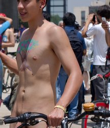 Hot Boys 123^^ 5d8ceaeb5537a.jpg