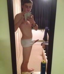 Hot Boys 127^^ 5d8e6a56d0c7b.jpg