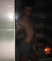 Hot Boys 128^^ 5d8f825244fe9.jpg