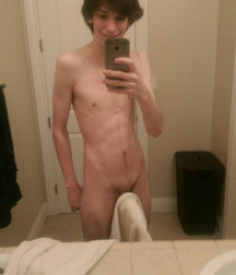 Hot Boys 149^^ 5da794000398d.jpg