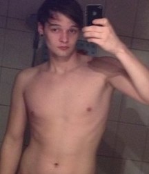 Hot Boys 153^^ 5dac881b0f36f.jpg