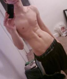 Hot Boys 169^^ 5dbdca19cc244.jpg
