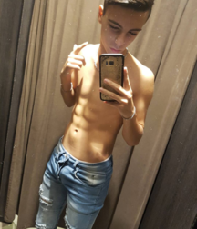 Hot Boys 169^^ 5dbdca3b3b9f5.png