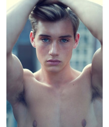 Hot Boys 171^^ 5dc1be494e1d4.jpg