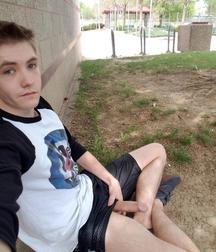 Hot Boys 176^^ 5dc5c21565af2.jpg
