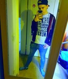 Hot Boys 177^^ 5dc86778cbc37.jpg
