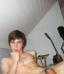Hot Boys 179^^ 5dcad5bd42833.jpg