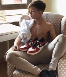 Hot Boys 185^^ 5dd58fcf65e95.jpg