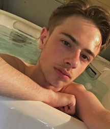 Hot Boys 185^^ 5dd5900a18d32.png