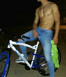 Hot Boys 186^^ 5dd6f365526e2.jpg