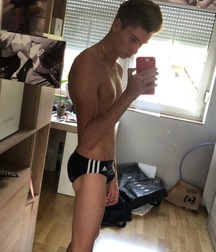 Hot Boys 189^^ 5ddd53144554f.jpg