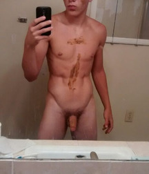 Hot Boys 195^^ 5dea9966aa16a.jpg