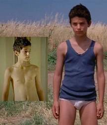 Hot Boys 197^^ 5ded4f21db859.jpg