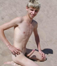 Hot Boys 199^^ 5defcbbfbb564.png