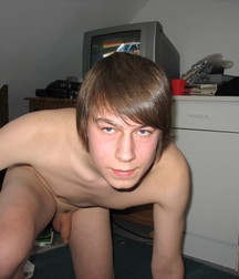 Hot Boy^^ 5e0b859f897b4.jpg