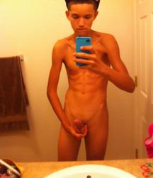 Hot Boys 213^^ 5e0cf9eceb1a8.jpg