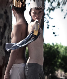 Hot Boys 216^^  5e0e387566ad3.jpg