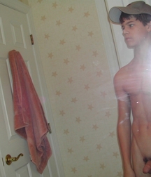 Hot Boys 219^^ 5e160d200badf.jpg