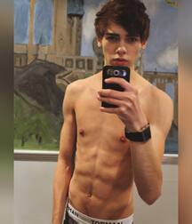 Hot Boys 280^^ 5eea60ae34d3b.jpg