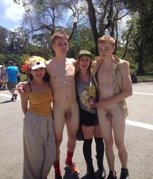  Hot Boys 301^^ 606b4ad3e2b44.jpg