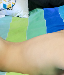 Ethan & James having fun in bed. 5ad68ef507766.jpg