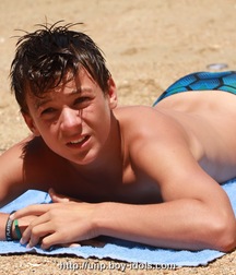 Hot Boy/Non Nude
