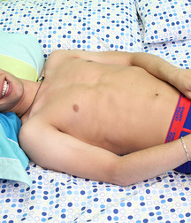 Michel Boy Ryan Sharp big Serie 57f80337ea3e2.jpg