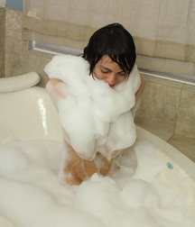 Michel Boy Roxy take a shower