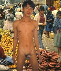 Michel goes shoping 59f3c598a25c6.jpg