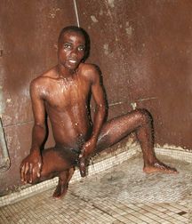 Michel take a bath 5b036a45851e5.jpg