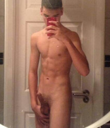 weisse boys aus tublr 5874f1cde83d8.jpg