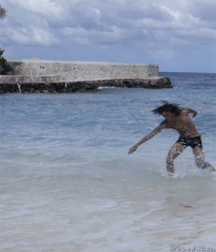 spermaspender latinos 5894de92ec09e.gif