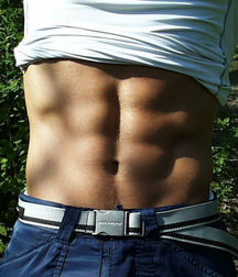 andy model 58e29e5845d09.jpg