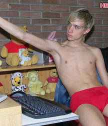 Bastian blonder traumboy 590d84af583f4.jpg