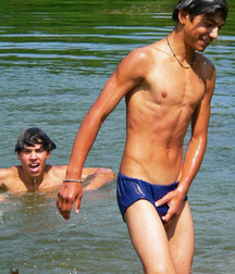 bulg boys 6 593cefce461a9.jpg