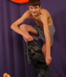 mister nombastic 59402b8e43294.jpg