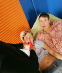 3 boys 1 dildo 5940d7e05c359.jpg