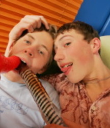 3 boys 1 dildo 5940d7e3bd958.jpg