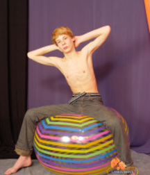 ginger auf ball 5940d9189092c.jpg