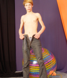 ginger auf ball 5940d92057339.jpg