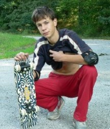 skater zeigt po 5940d9732bd85.jpg
