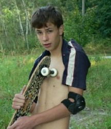 skater zeigt po 5940d9898b640.jpg