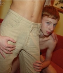ivan und dron allein zu haus 5940dc149aa5f.jpg