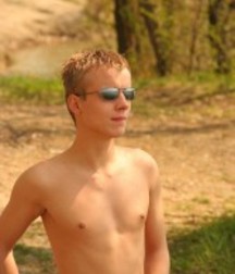 tommy, blond 594193afadbe8.jpg