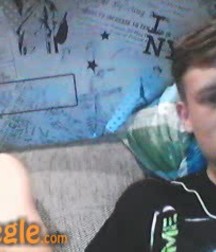 gesichter auf omegle 596b9f895b900.jpg